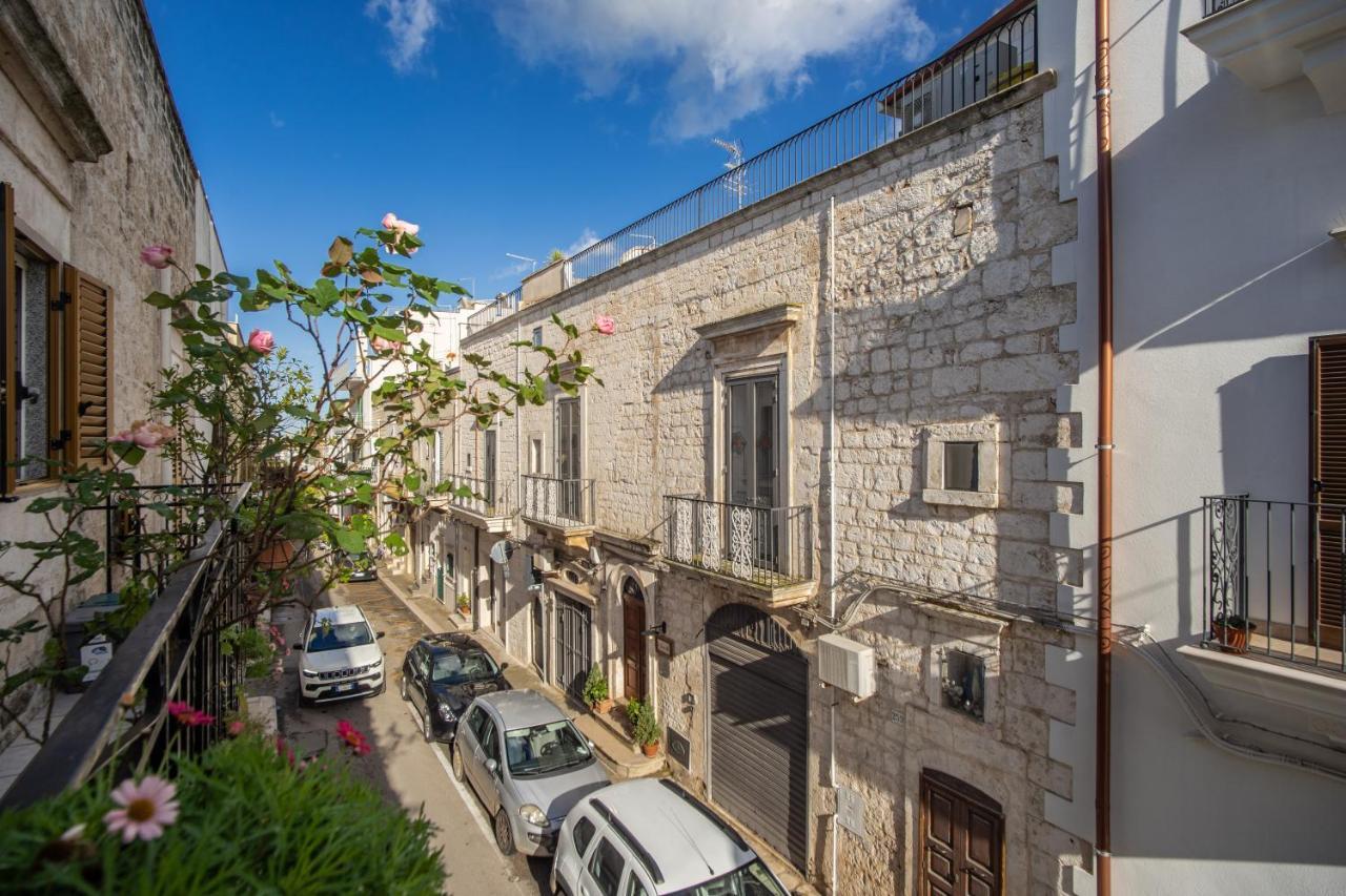 Palazzo Stunis - Dimora Di Charme Bed and Breakfast Ostuni Exteriör bild